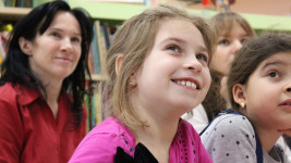 škola students-1204633 1280